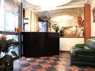 Modern מלון 2*