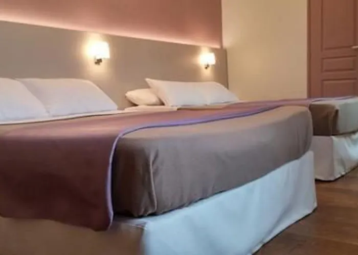 Modern Hotel