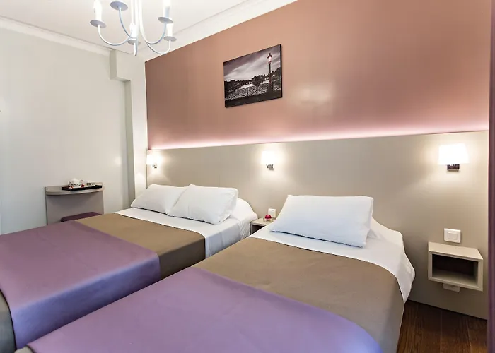 Hotel Modern 2*