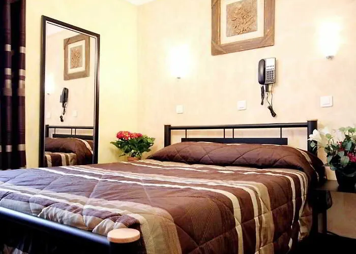 Modern Hotel 2*