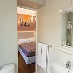 Modern 2* Párizs