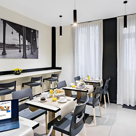 Modern Hotell 2*