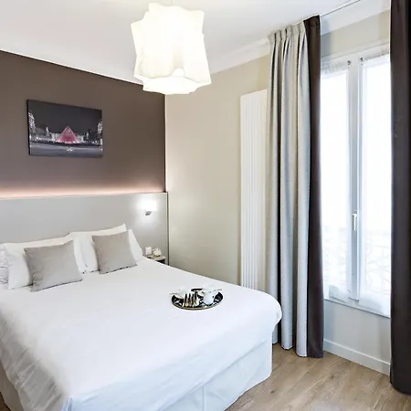 Modern Szálloda