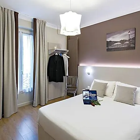 Modern Hotel