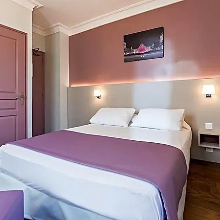 Modern Hotel 2*