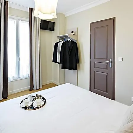Hotel Modern