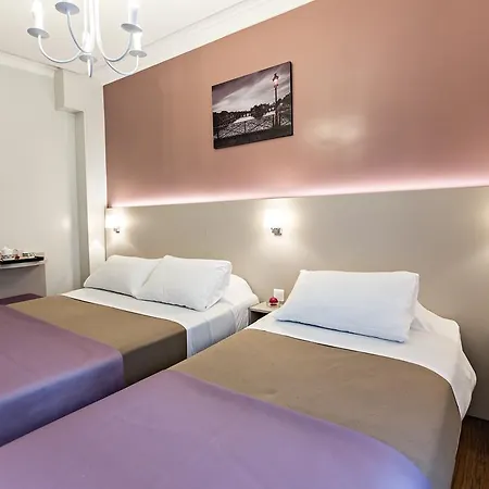 Modern Hotel 2*