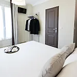 Modern Hotel Parigi